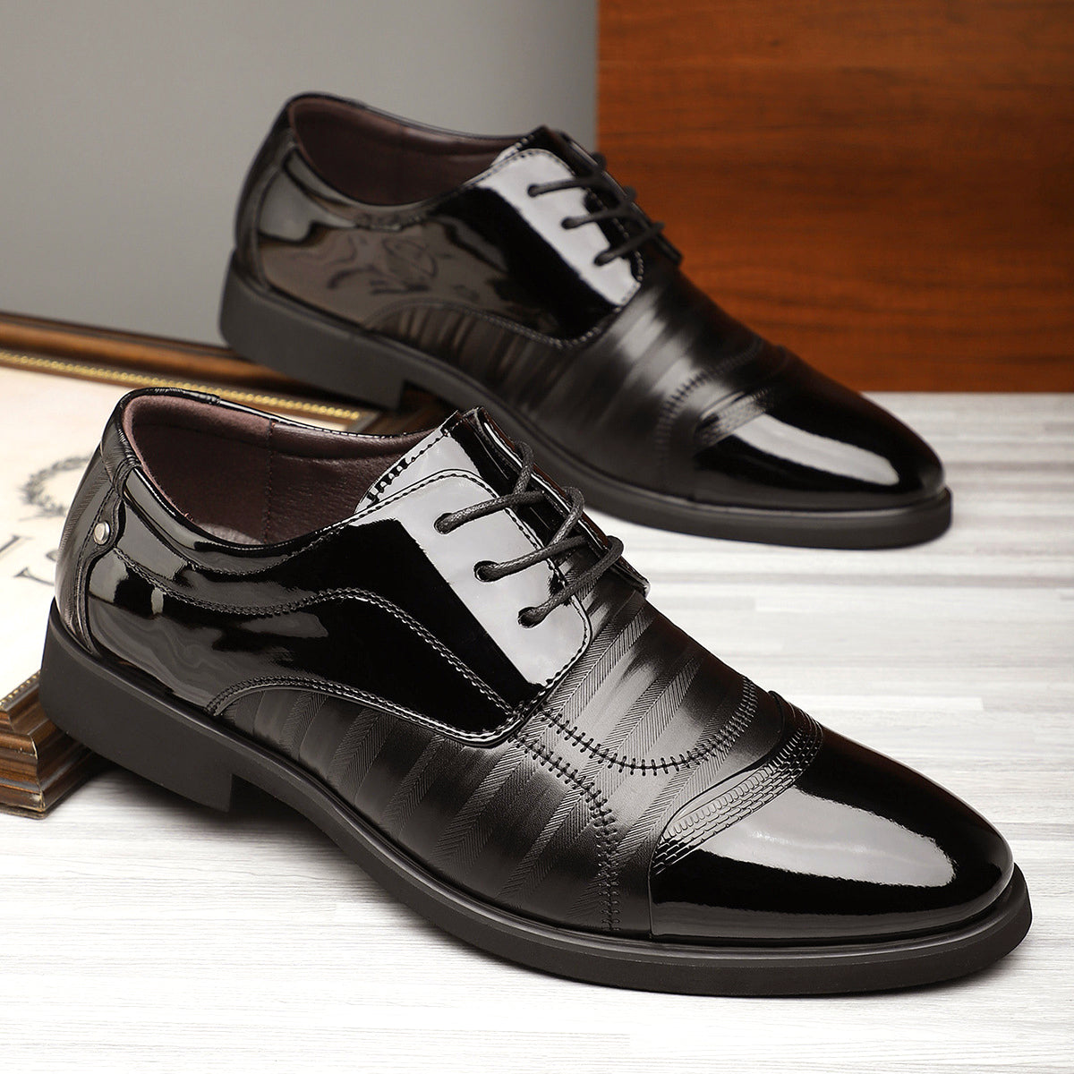 Jack Washington Two-Tone Oxford Shoes