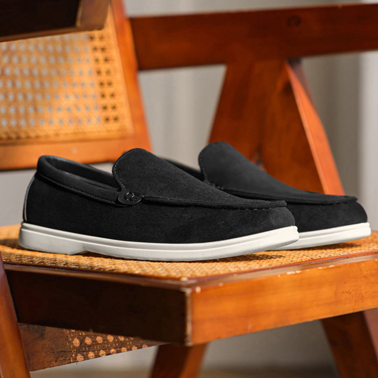 L'Élégance Léger Loafers by Franco Bianchi