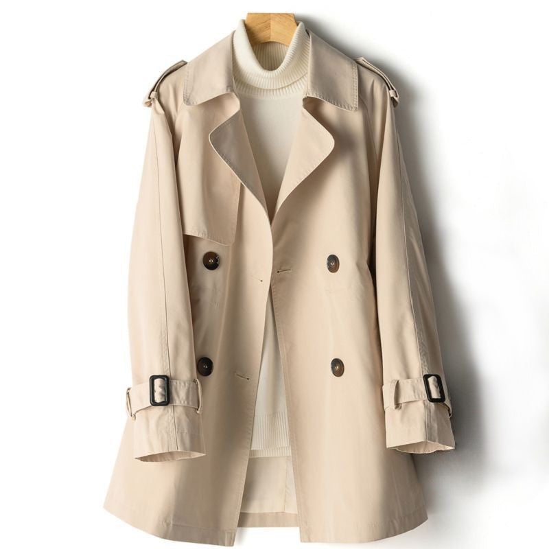L'Élégance Sublime Coat by Amelie Fleur