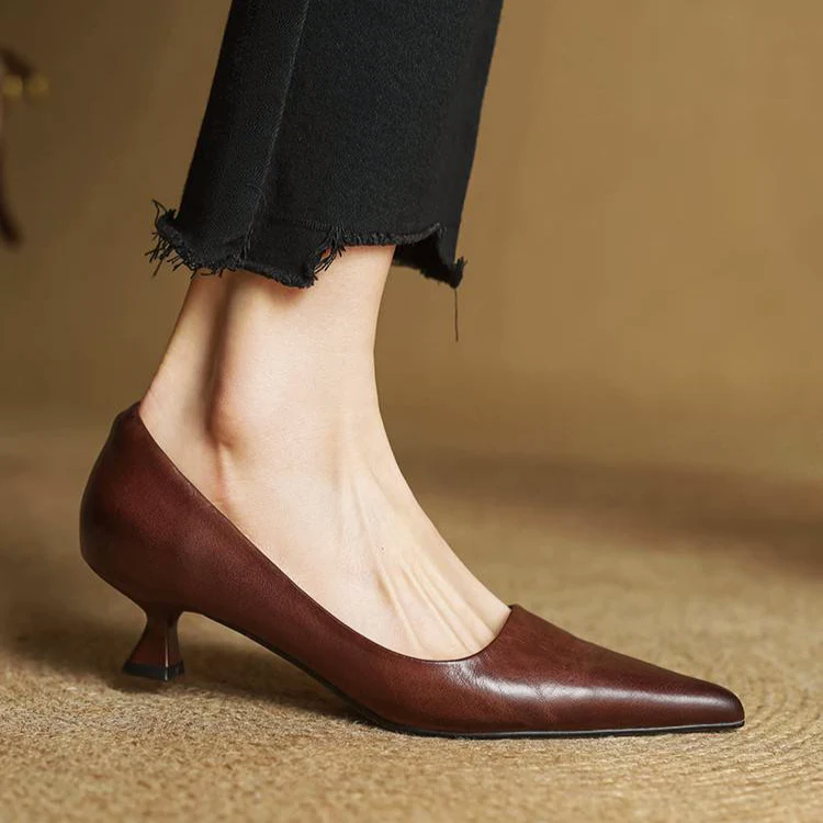 Women’s Genuine Leather Kitten-Heel Pointed Shoes
