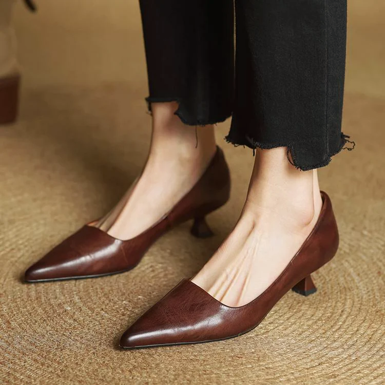 Women’s Genuine Leather Kitten-Heel Pointed Shoes