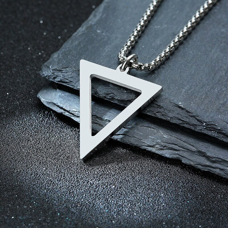 Victory Triangle Necklace - Infinityloyal