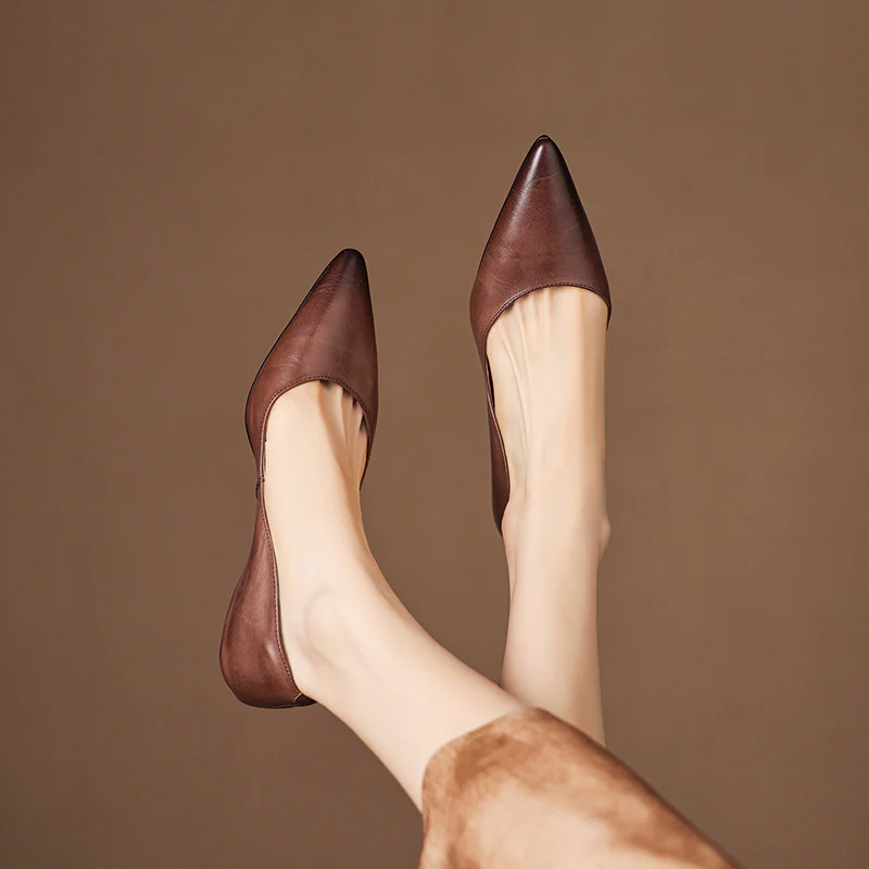 Amelie Fleur Genuine Leather Pointed Flats