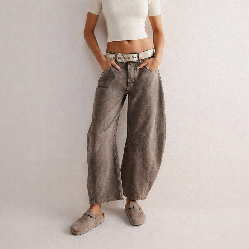 Amelie Fleur Wide-Leg Pants with Structured Seams