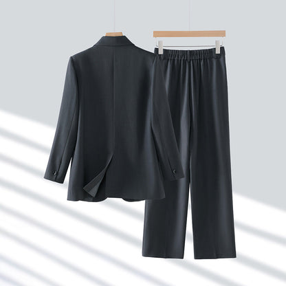 Elegant Women’s Blazer and Pants Suit