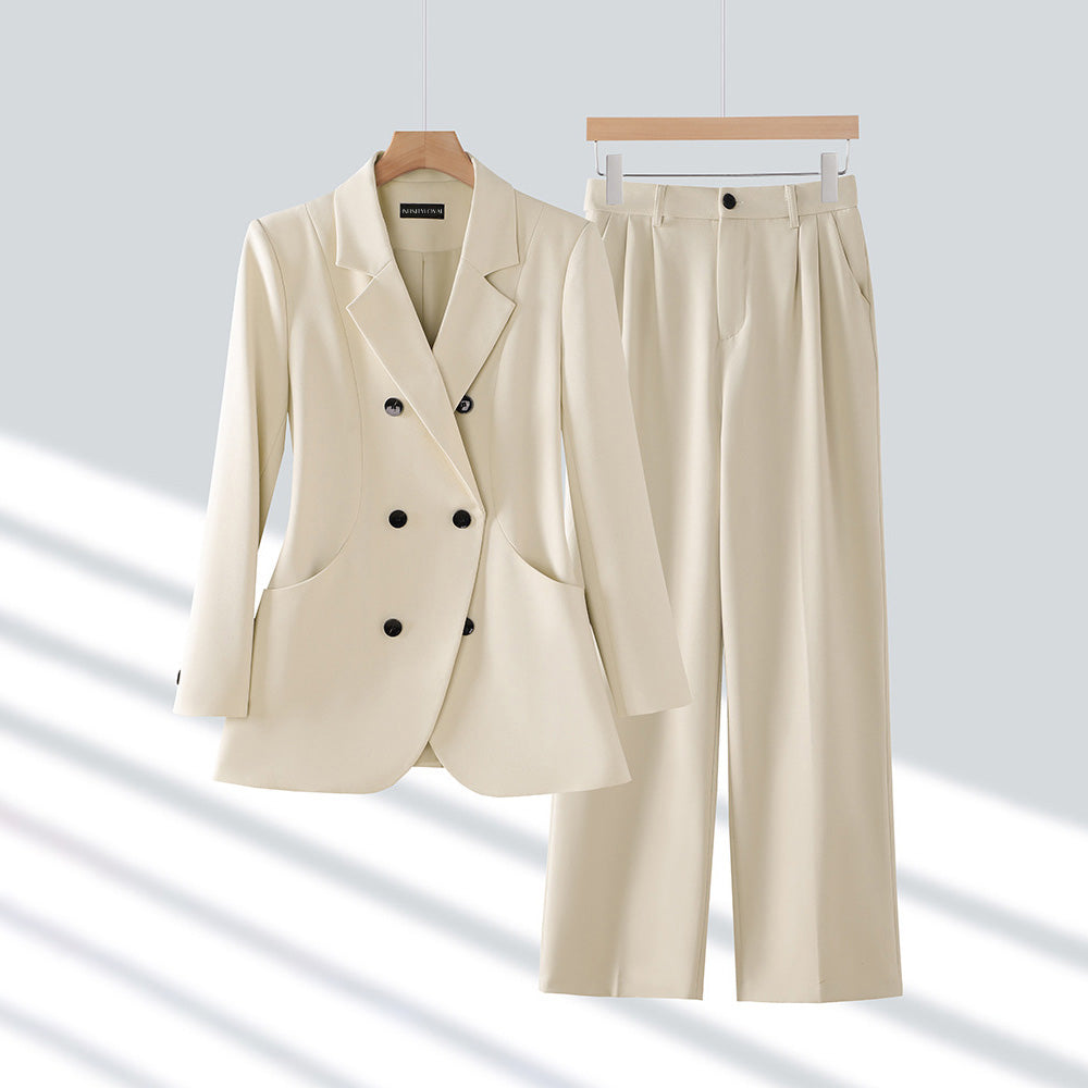 Elegant Women’s Blazer and Pants Suit