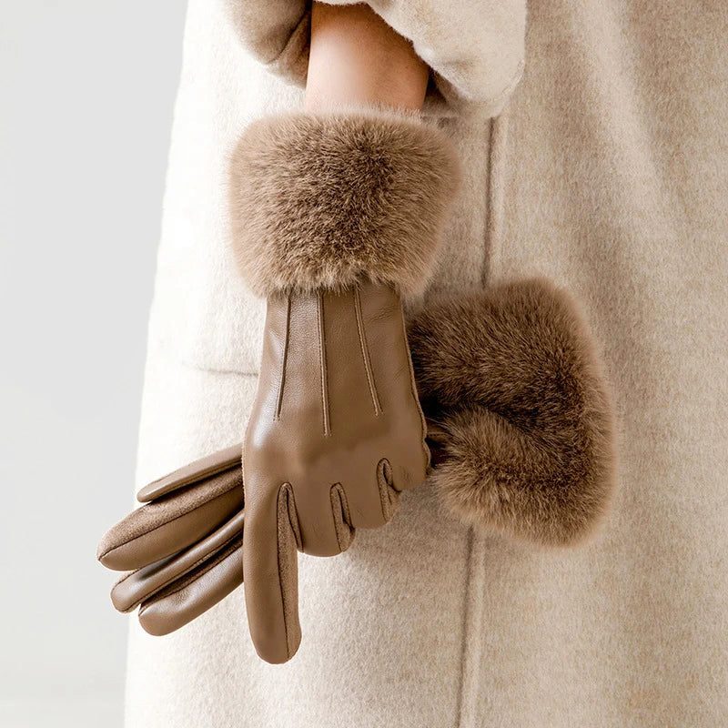 Isabelle DeLacroix Gloves with Faux Fur Cuff