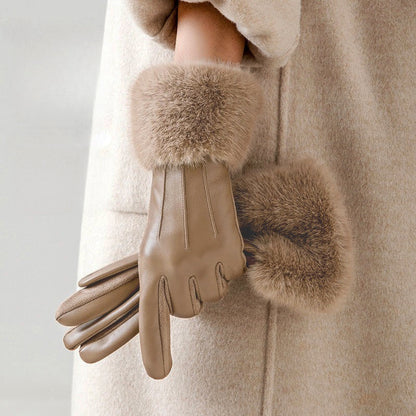 Isabelle DeLacroix Gloves with Faux Fur Cuff