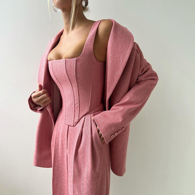 L’Allure Sculptée Set by Amelie Fleur