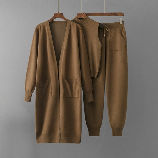 Le Cocon d'Hiver Set by Camille Martin