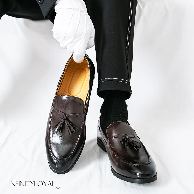 Oxford Crest Tassel Loafers