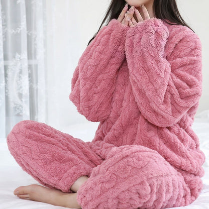 Women’s Cozy Winter Fleece Pajama Set