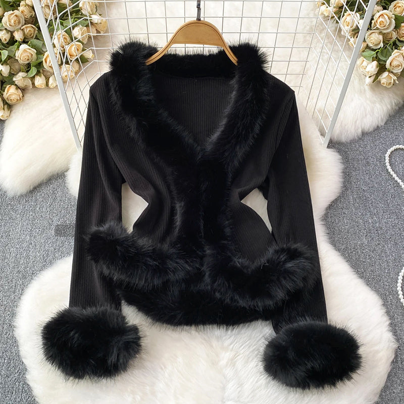 Women’s Elegant Ribbed Top with Fur Detailing
