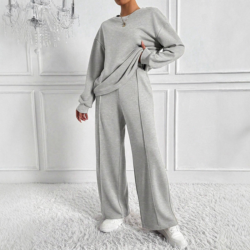 Women’s Lounge Set with Wide-Leg Pants and Sweatshirt
