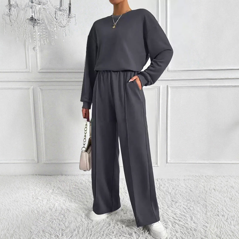 Women’s Lounge Set with Wide-Leg Pants and Sweatshirt