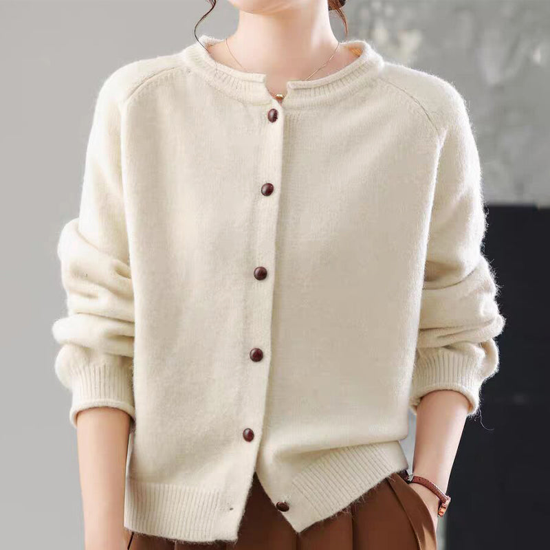 Women’s Minimalist Buttoned Cardigan with Round Neckline