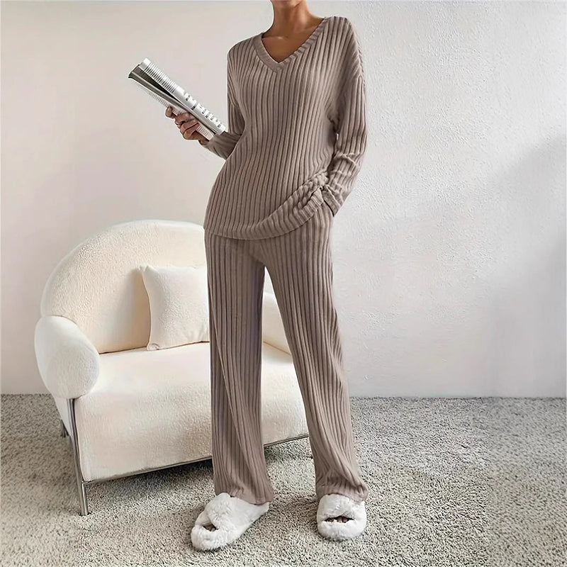 Women's Ribbed Lounge Set with Top and Wide-Leg Pants