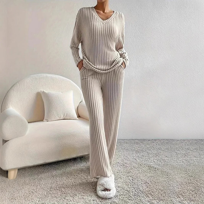 Women's Ribbed Lounge Set with Top and Wide-Leg Pants