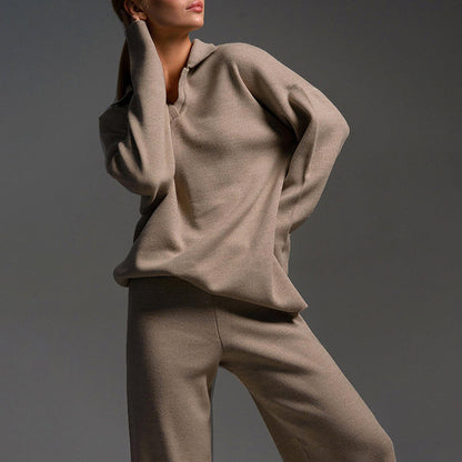 Women’s Two-Piece Knit Lounge Set with Relaxed Silhouette