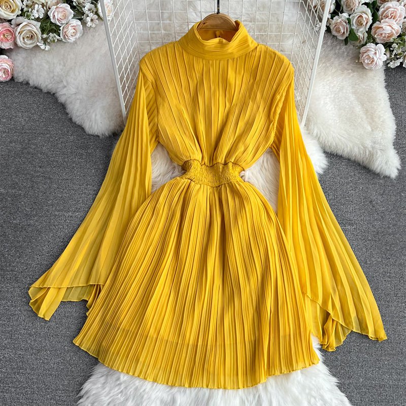 Amelie Fleur Charlene Pleated Dress - Infinityloyal