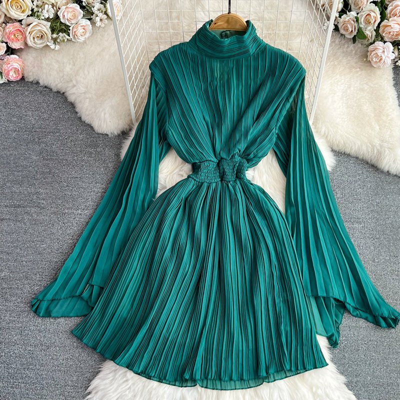 Amelie Fleur Charlene Pleated Dress - Infinityloyal