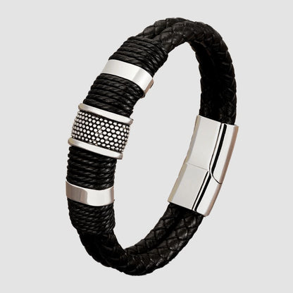 Conquerer Leather Bracelet