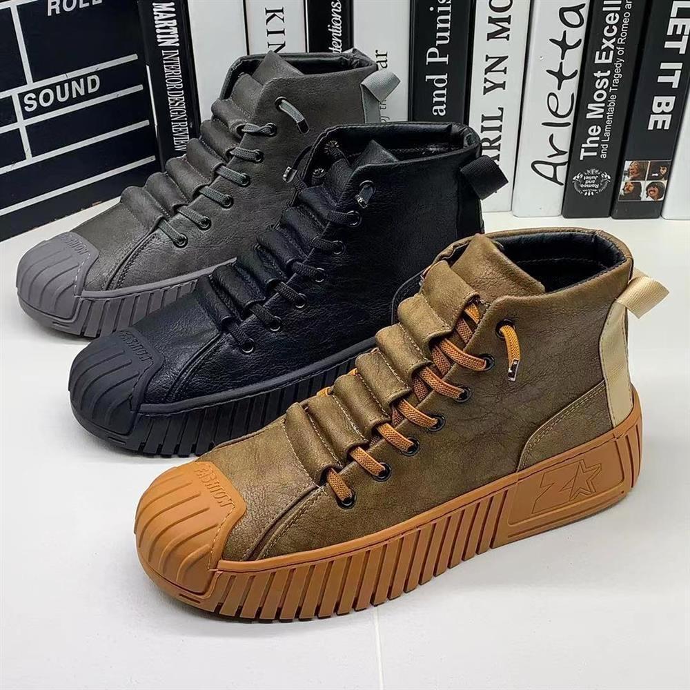 Revolution Boots