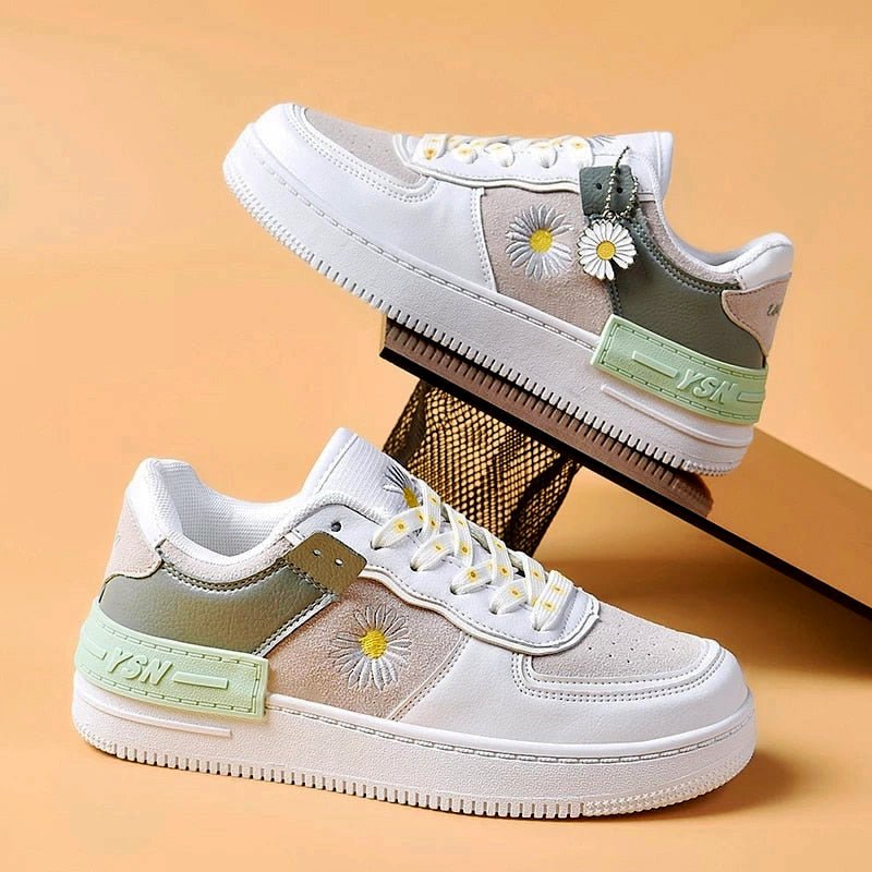 Adeline Floral Sneakers - Infinityloyal
